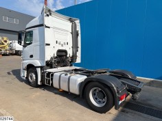 Mercedes Actros 1845