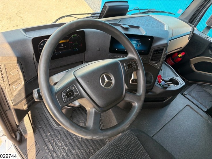 Mercedes Actros 1845