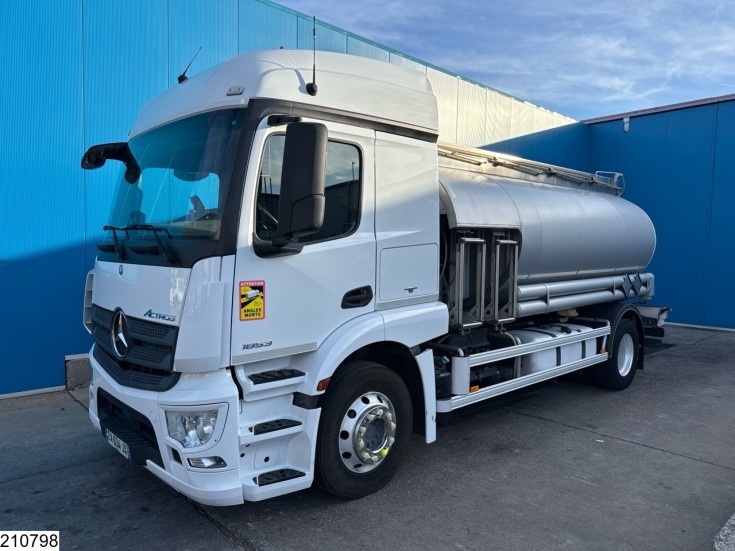 Mercedes Actros 1853
