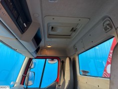 Renault Lander 380 Dxi