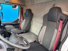 Renault D12 210