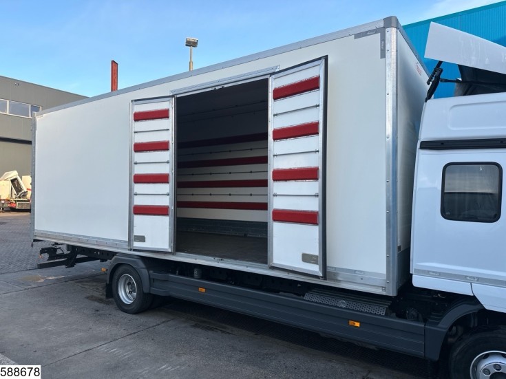 Mercedes atego 1530