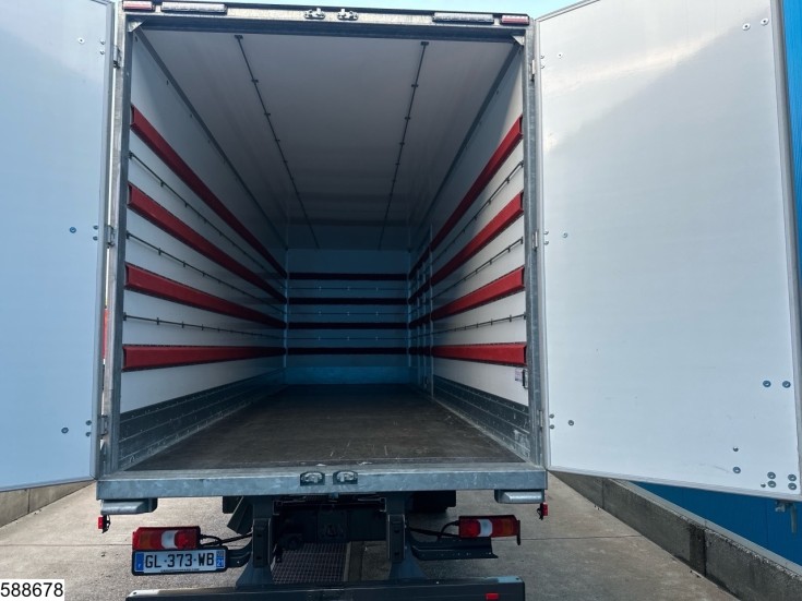 Mercedes atego 1530