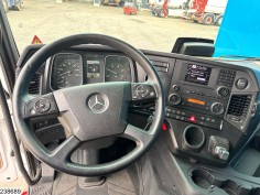 Mercedes Actros 1843