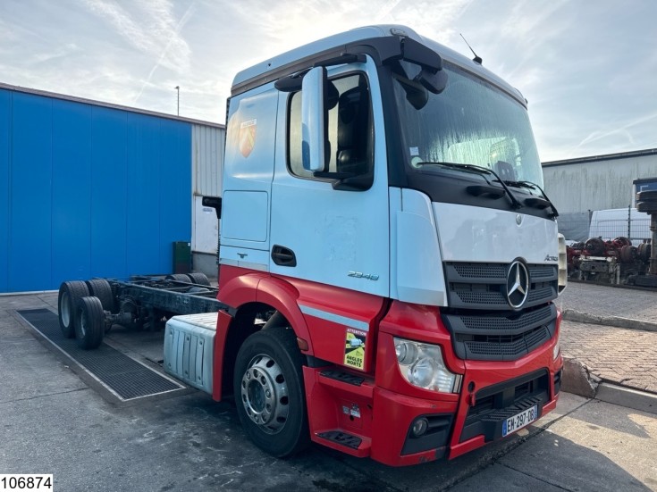 Mercedes Actros 2548