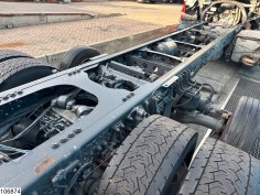 Mercedes Actros 2548