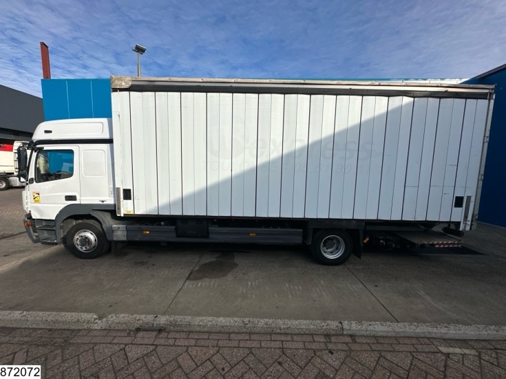Mercedes Atego 1523