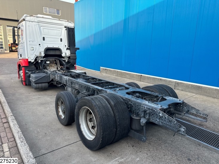 Mercedes Actros 2348