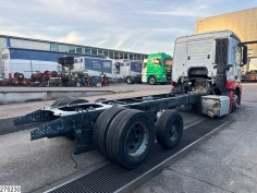 Mercedes Actros 2348