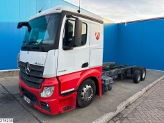Mercedes Actros 2348