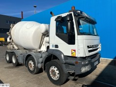 Iveco Trakker