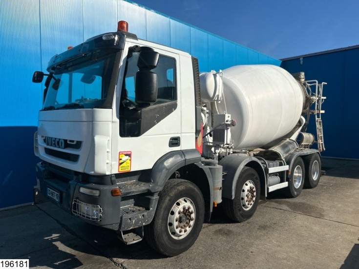 Iveco Trakker
