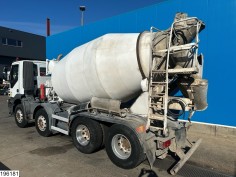 Iveco Trakker