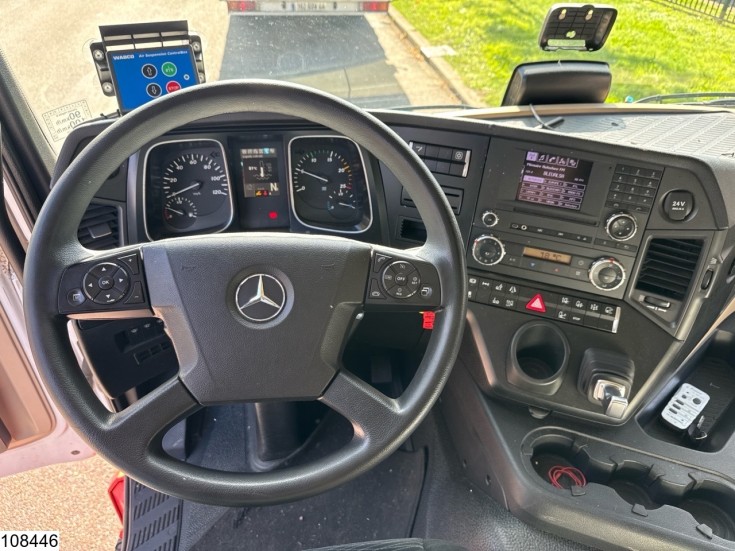 Mercedes Actros 2543