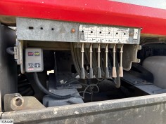 Mercedes Actros 2543
