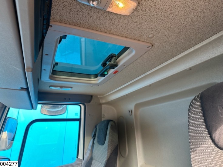 DAF 65 CF 250