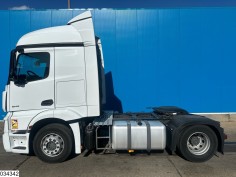Mercedes Actros 1845