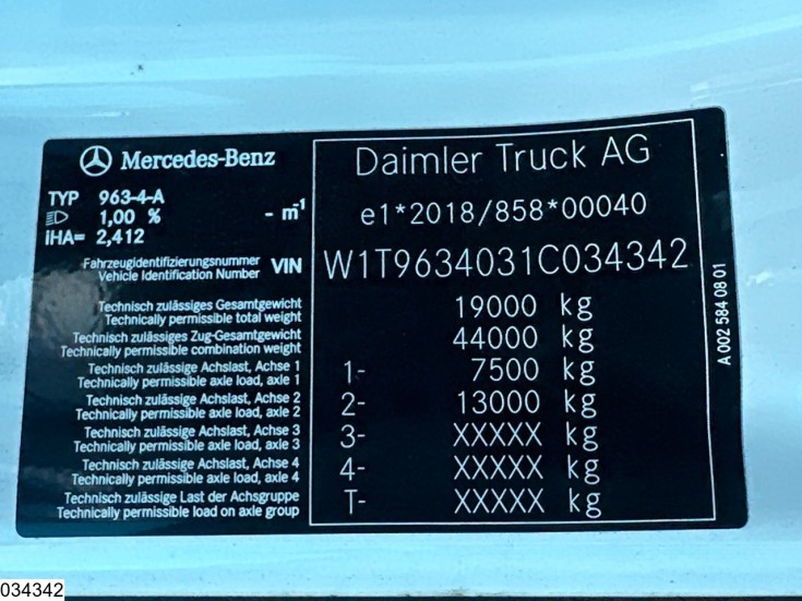 Mercedes Actros 1845