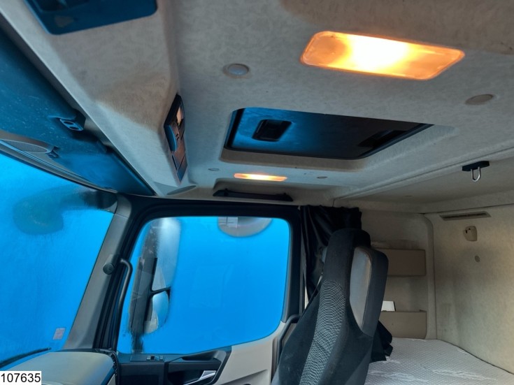 Mercedes Actros 2343