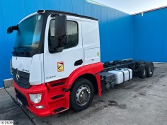Mercedes Actros 2343