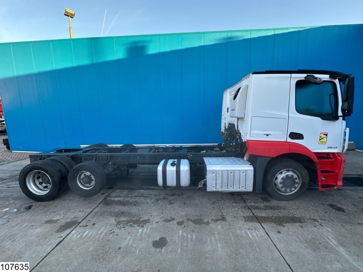 Mercedes Actros 2343