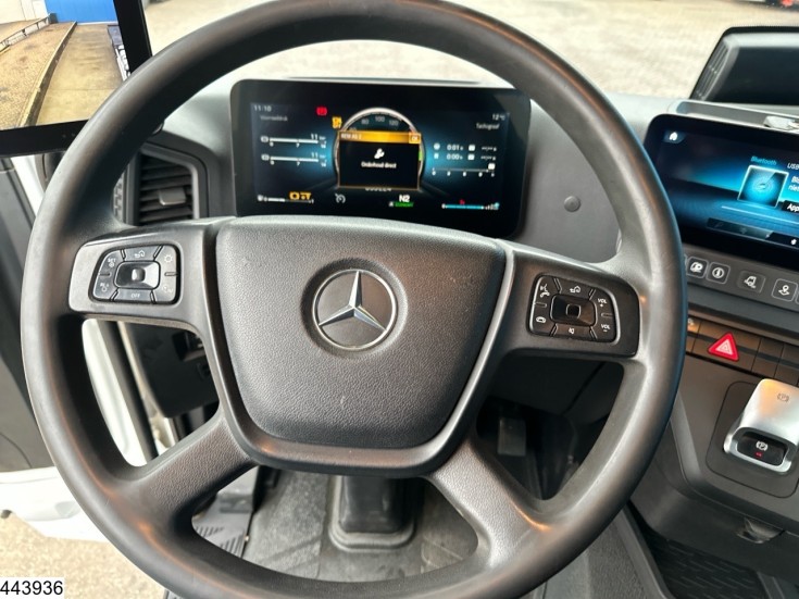 Mercedes Actros 2548