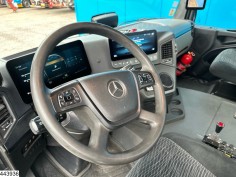 Mercedes Actros 2548