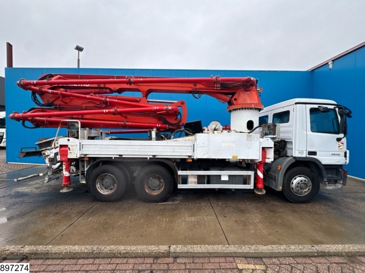 Mercedes Actros 2636