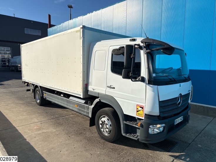 Mercedes Atego 1318