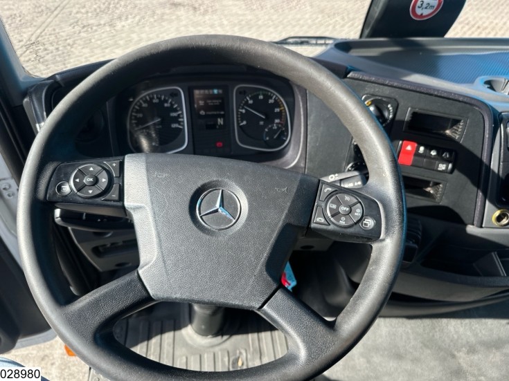 Mercedes Atego 1318