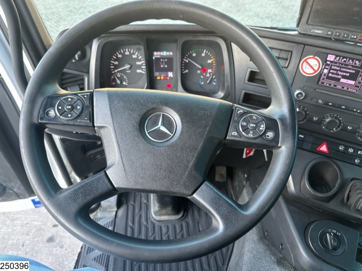 Mercedes Arocs 2636