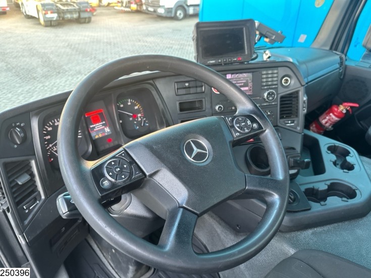 Mercedes Arocs 2636