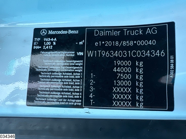 Mercedes Actros 1845