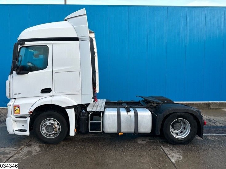 Mercedes Actros 1845