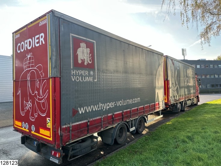 Mercedes Actros 2548