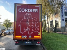 Mercedes Actros 2548