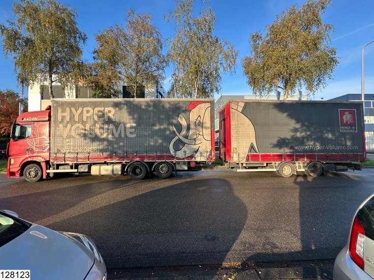 Mercedes Actros 2548