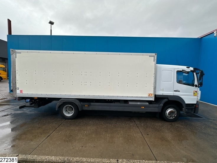 Mercedes Atego 1318