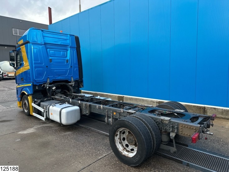 Mercedes Actros 1843