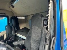 Mercedes Actros 1843