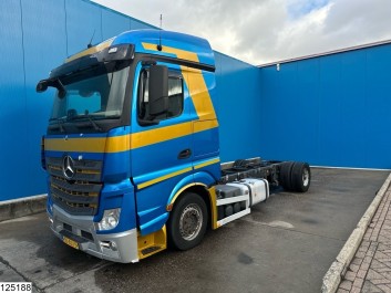 Mercedes Actros 1843