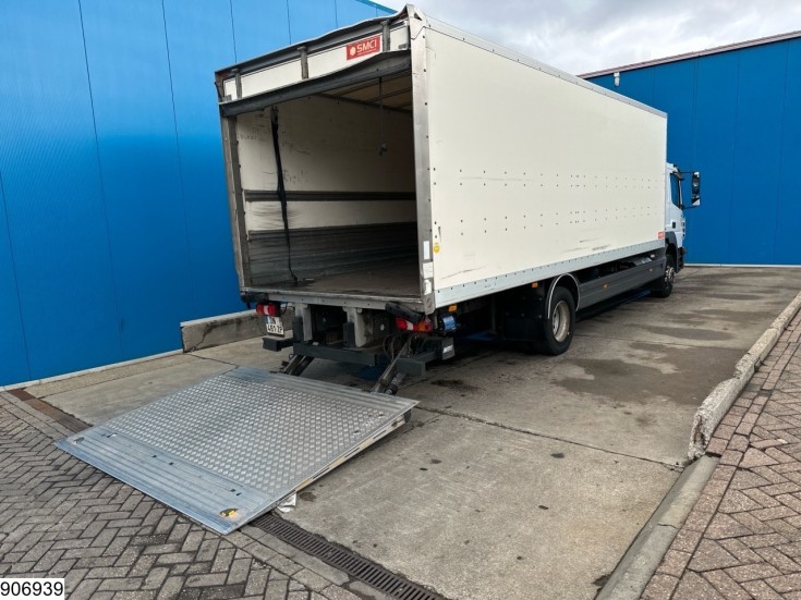 Mercedes Atego 1521