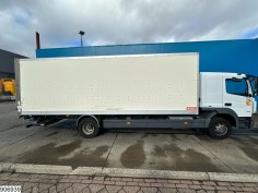 Mercedes Atego 1521