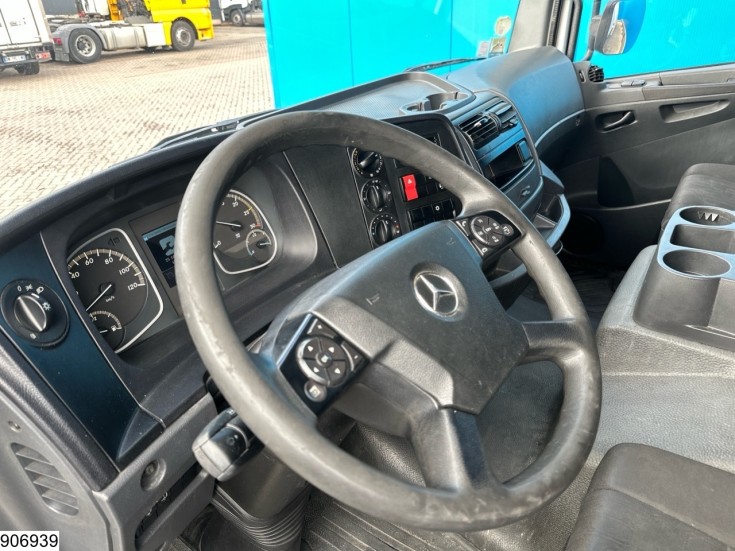 Mercedes Atego 1521