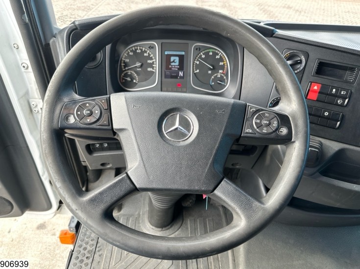 Mercedes Atego 1521