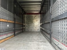 Mercedes Actros 2548