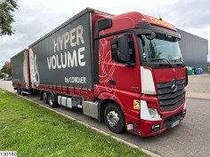 Mercedes Actros 2548