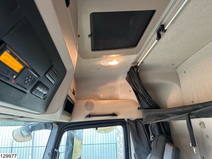 Mercedes Actros 2548