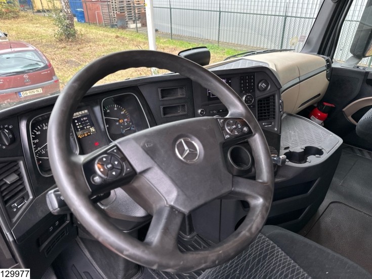 Mercedes Actros 2548
