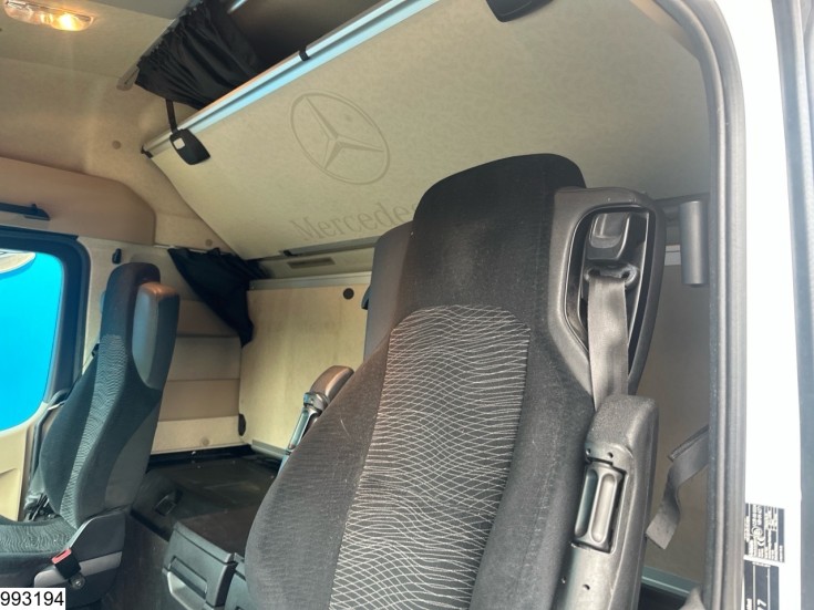 Mercedes Actros 1845